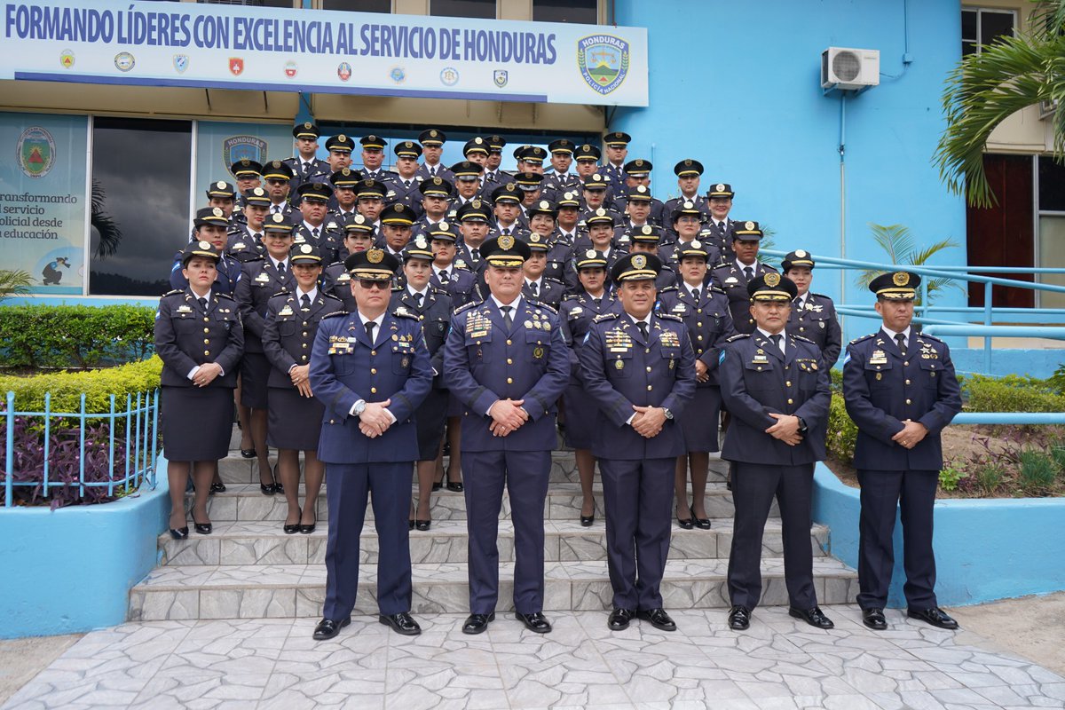 Universidad Nacional de la Policía de Honduras tweet media