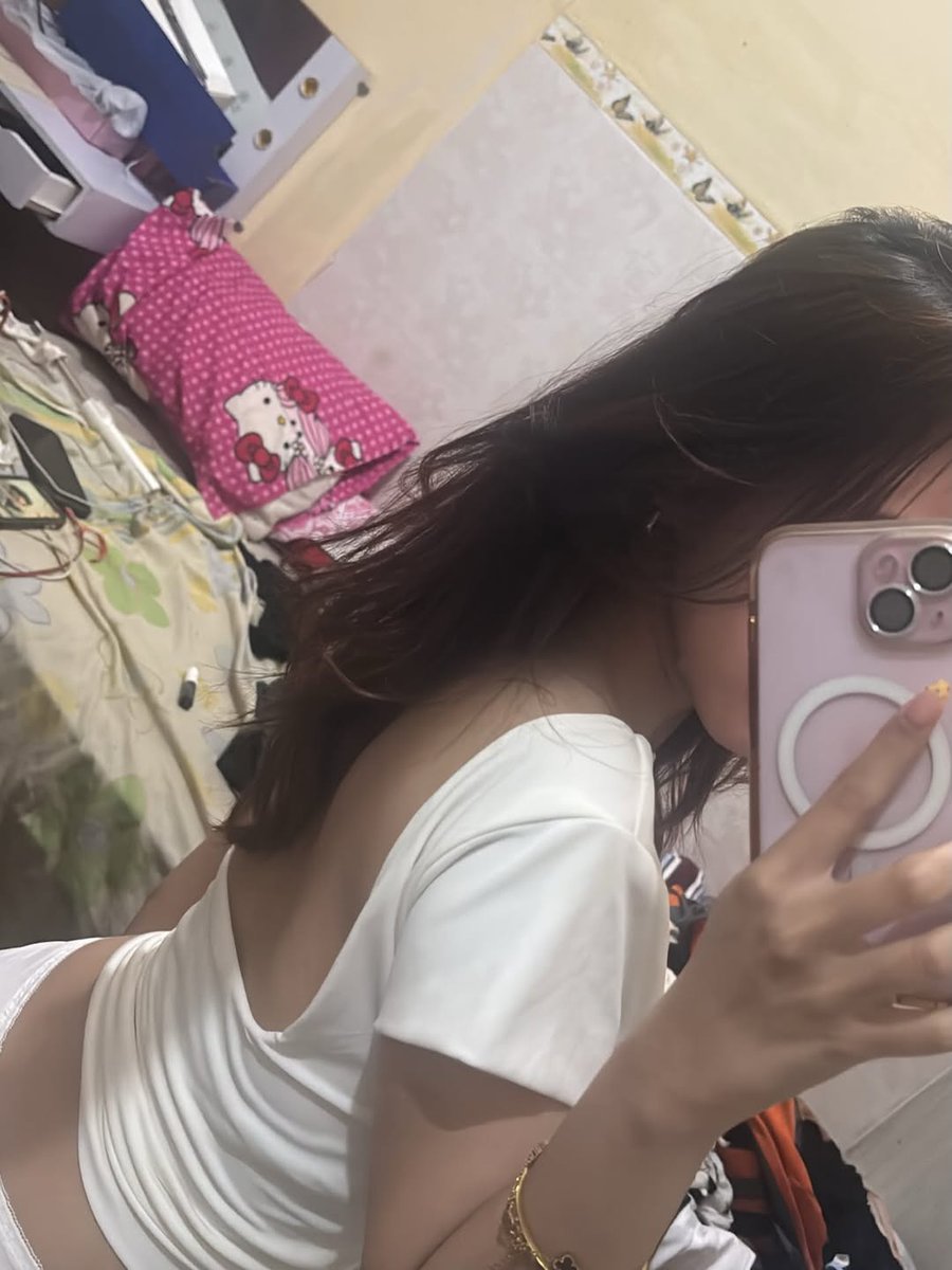 FWB LINE tweet media