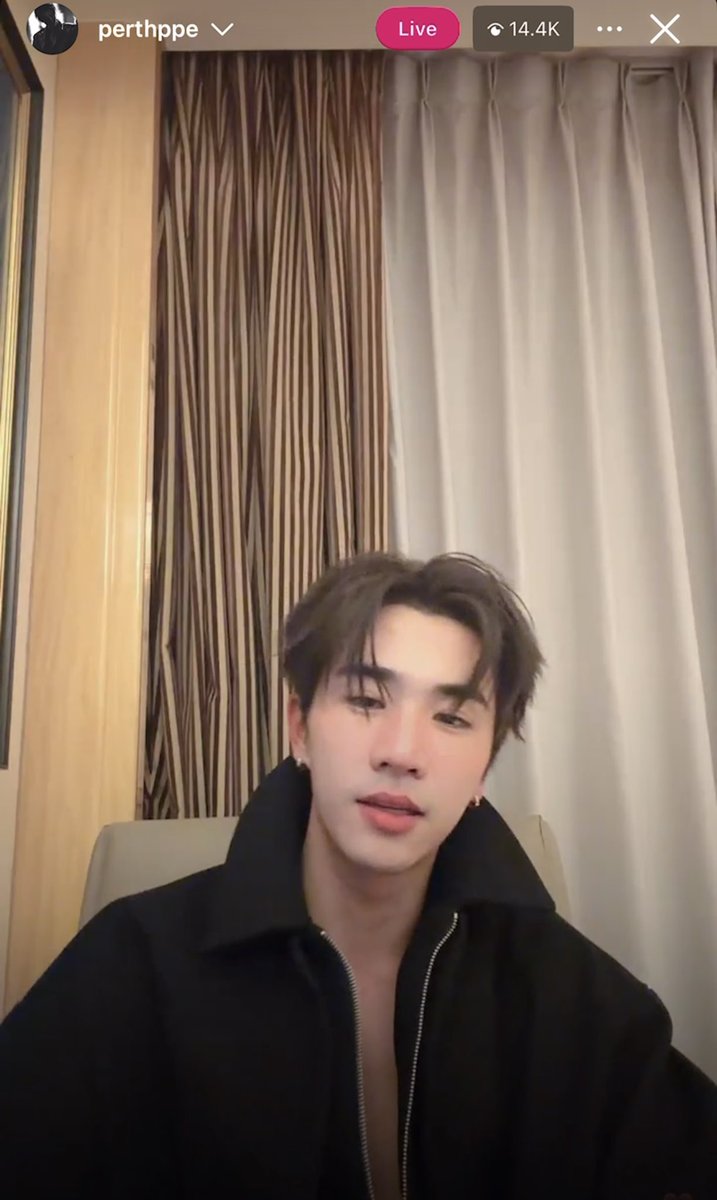 minlovvuu's tweet image. GAK WARASSSSS(GUE) 

#WrittenInOurHeartsMV #LoveYouTeacherSeriesEP2