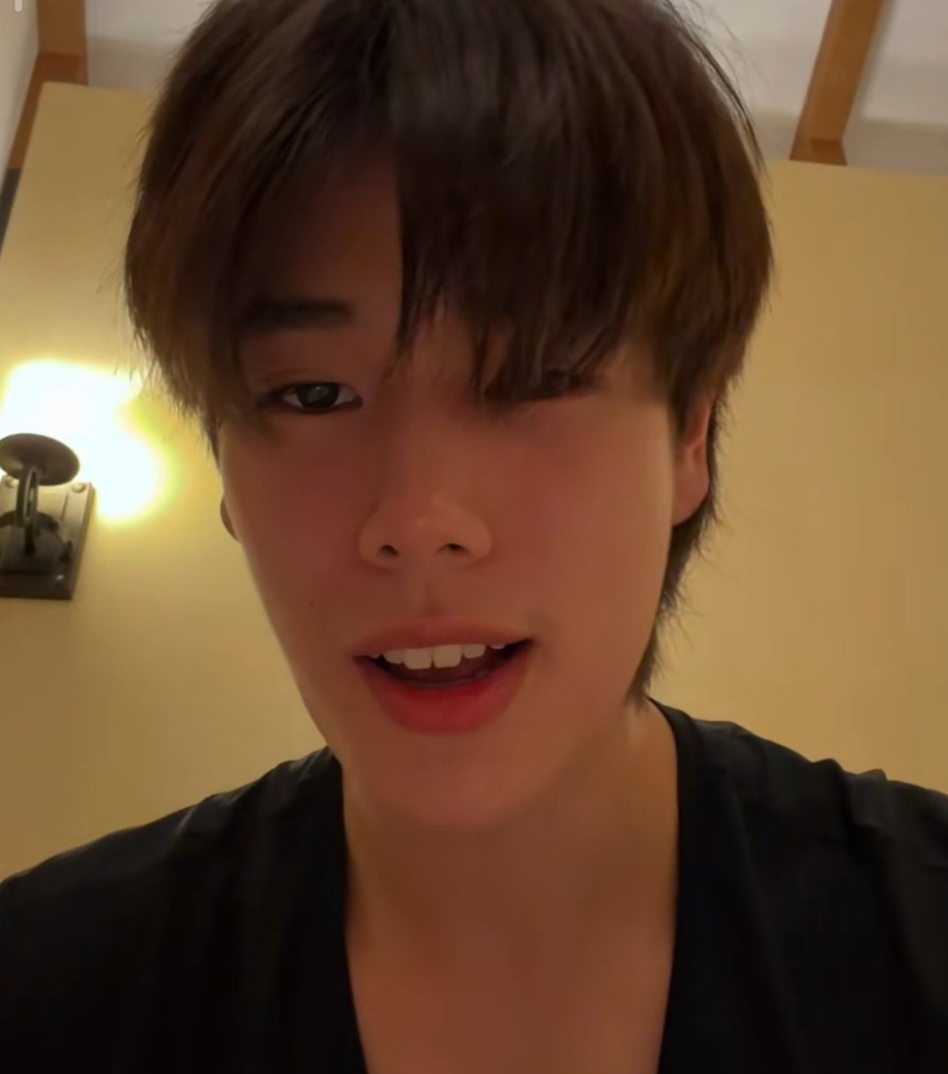 phuwin.th tweet media