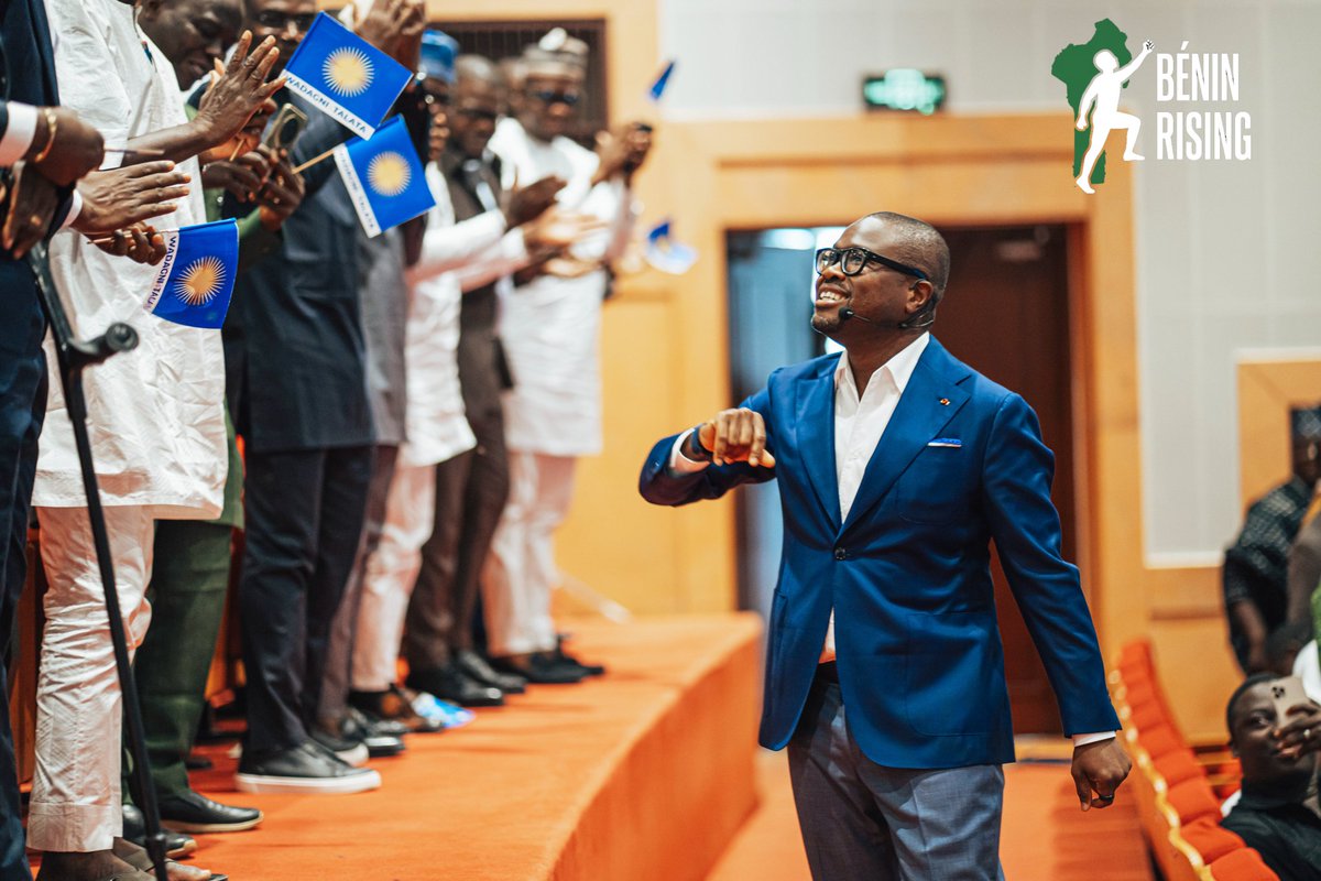 Beninrising's tweet photo. LE TEAM WADAGNI.TALATA 2026
Le programme Wadagni-Talata 2026 articule bien-être social, dynamisme économique et cohésion nationale en capitalisant sur 10 ans d'acquis tout en proposant 6 pôles de développement territorial. Un programme qui parle à tous  🇧🇯 https://t.co/XYtmg7Ys9A