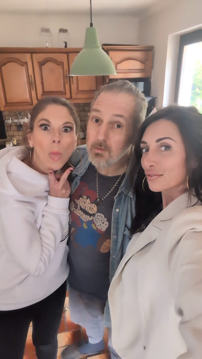 Glory Zavatrash 👑 39K tweet media