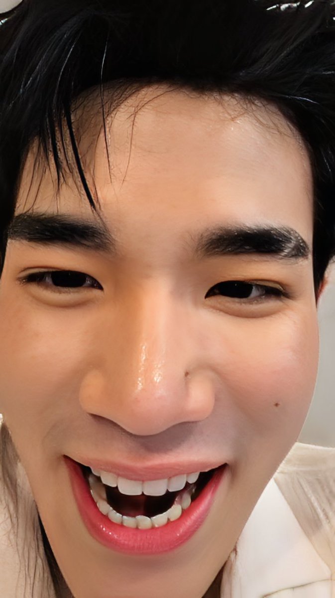 เจอคุณพระอาทิตย์ตอนห้าทุ่ม ☀️