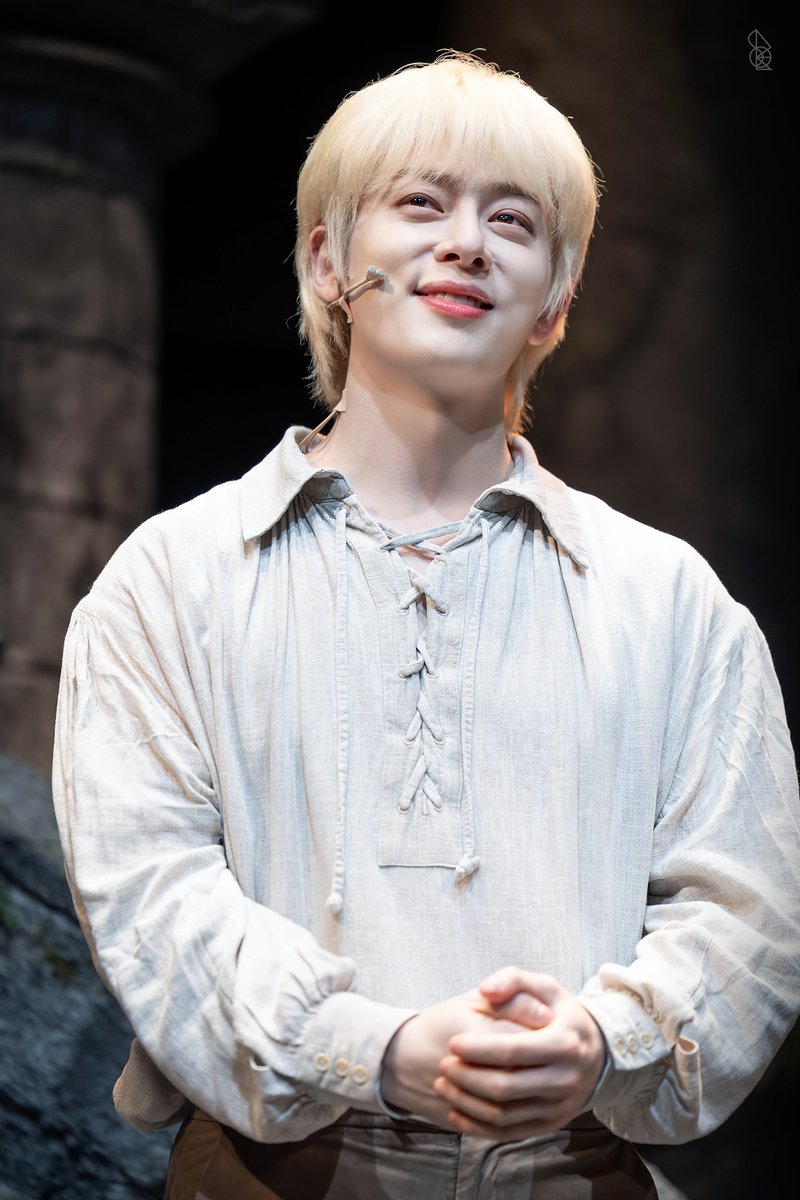 Oвєℓιѕк tweet media