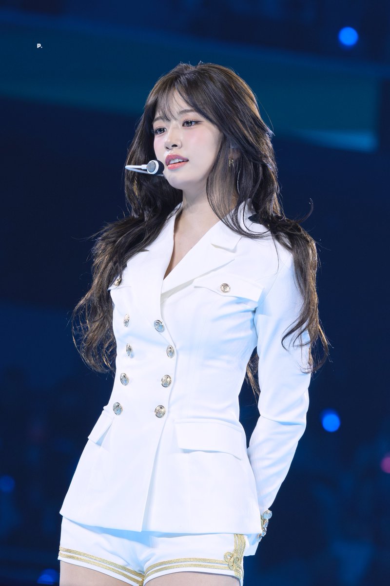 an yujin pics tweet media