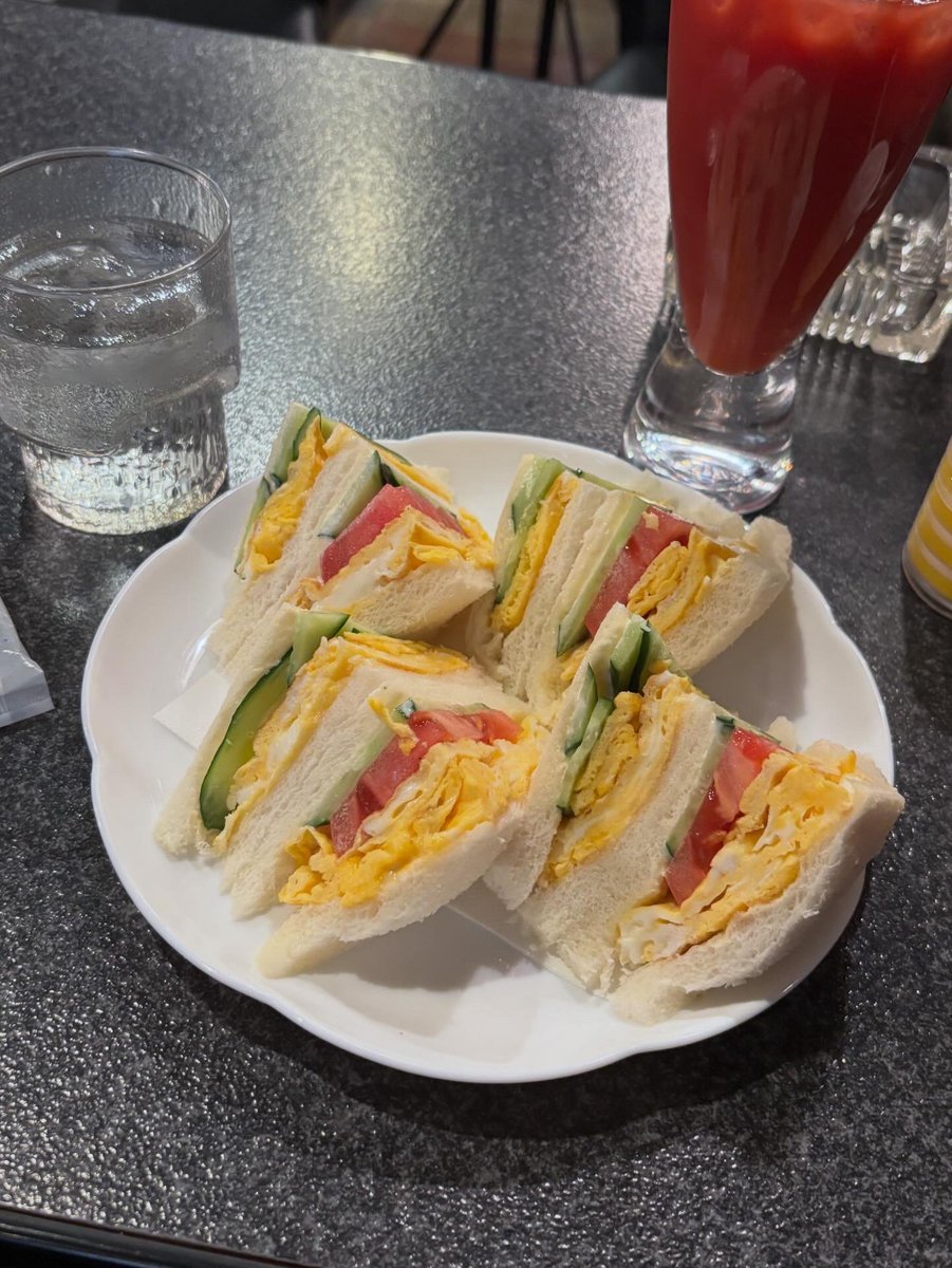 太陽バンド tweet media