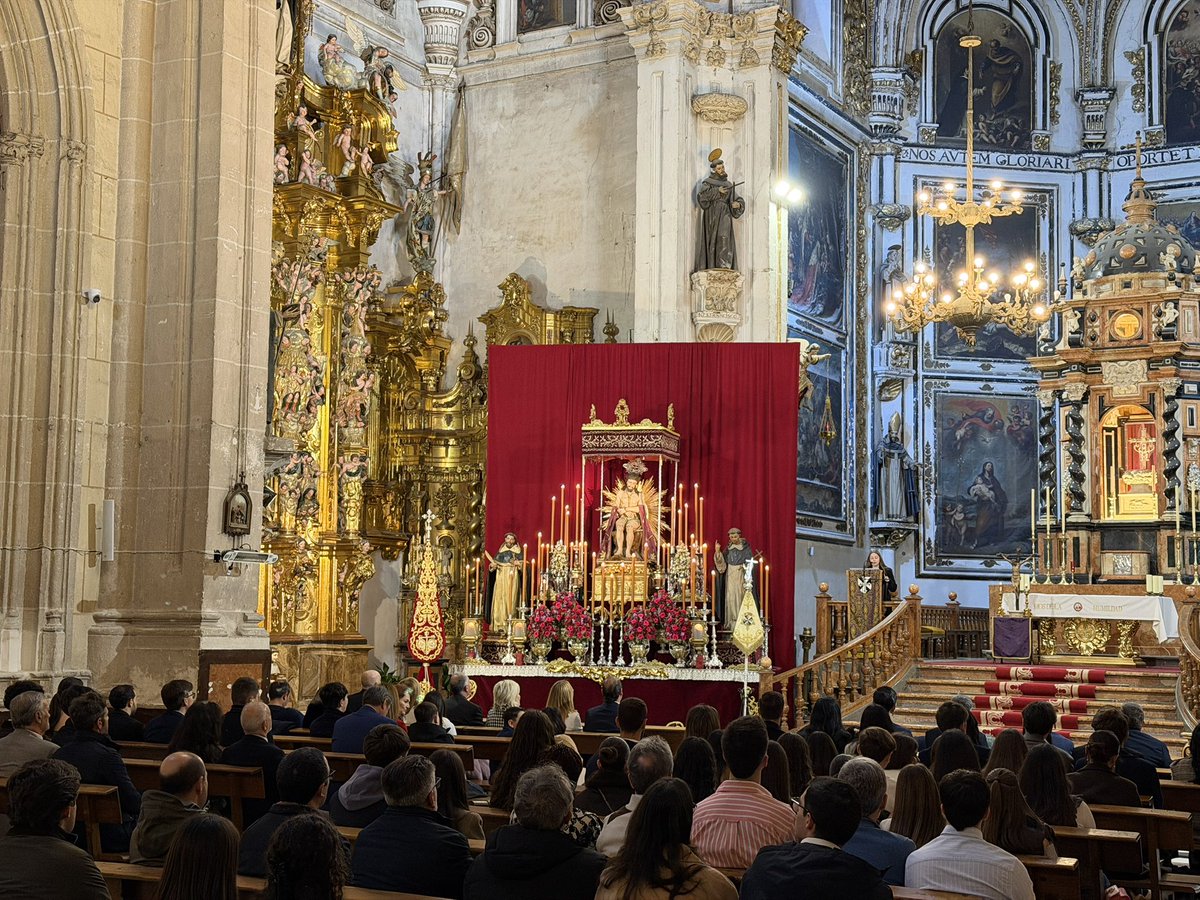 Cofradía de la Humildad tweet media