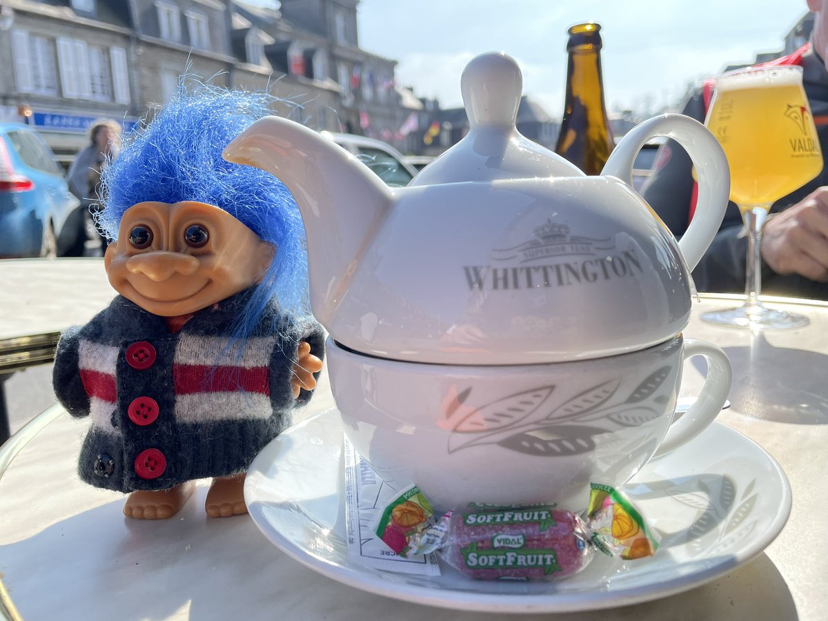 Digby’s Hug 🌈⭐️ 🤭 tweet media