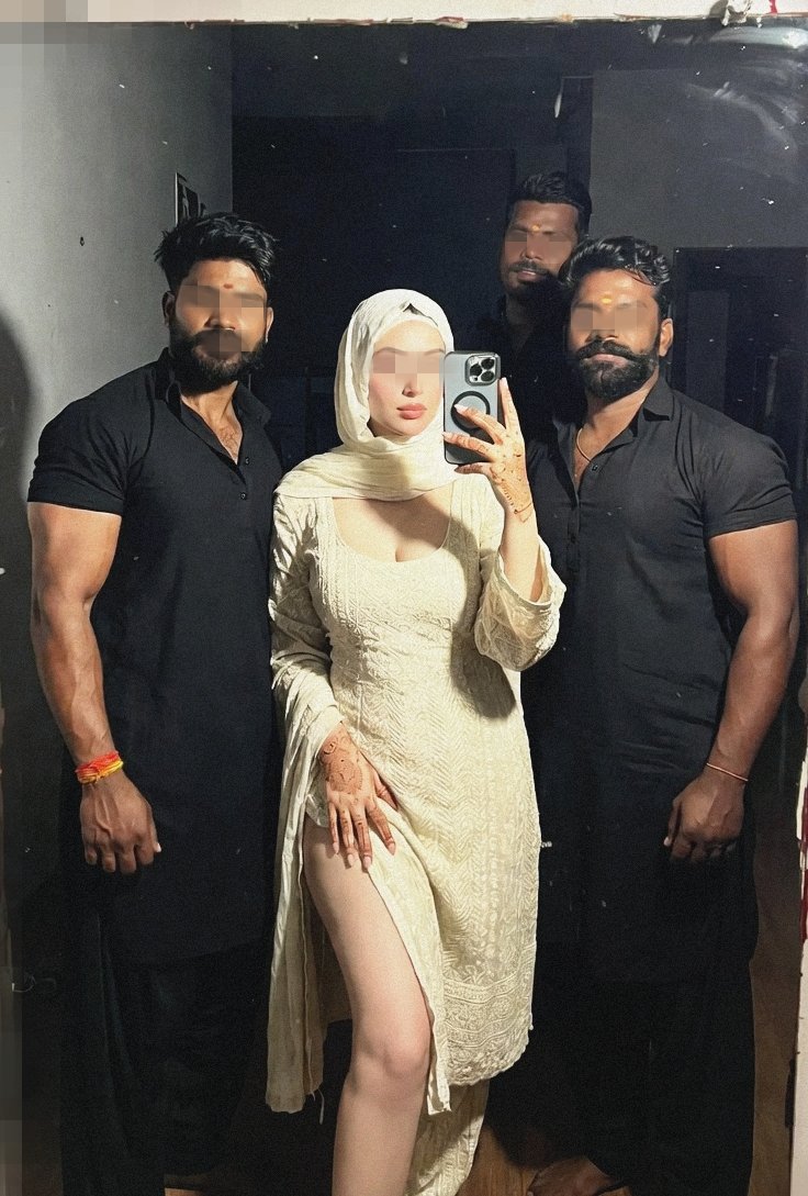 Mehwish 💅 tweet media