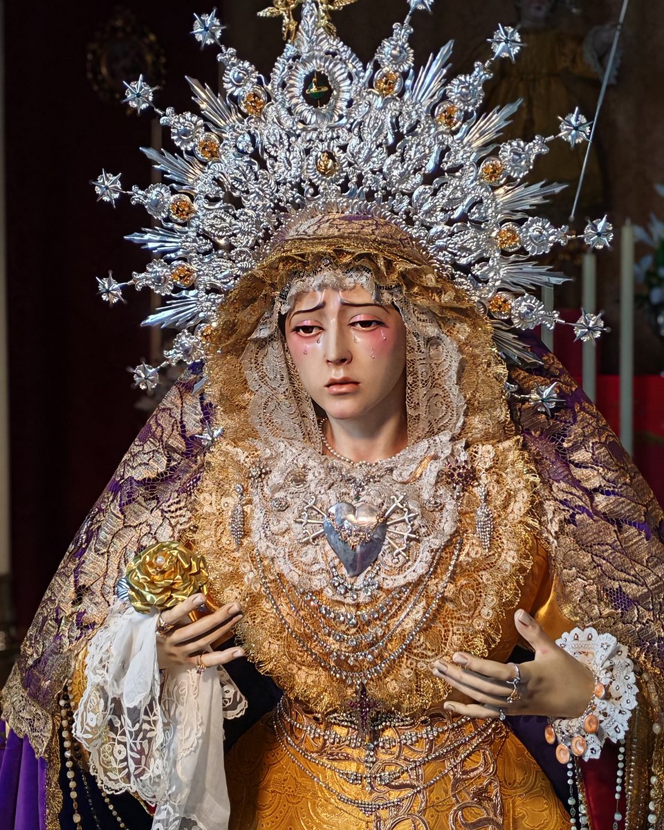 r_sanchezd's tweet photo. Nuestra Señora de la Esperanza vestida para su Solemne Besamanos del Domingo de Pasión.

Parroquia de Ntra. Sra. de la Oliva.

San Fernando, 2026. https://t.co/dmpPdJr9kT