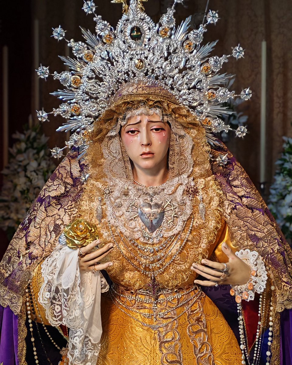 r_sanchezd's tweet photo. Nuestra Señora de la Esperanza vestida para su Solemne Besamanos del Domingo de Pasión.

Parroquia de Ntra. Sra. de la Oliva.

San Fernando, 2026. https://t.co/dmpPdJr9kT