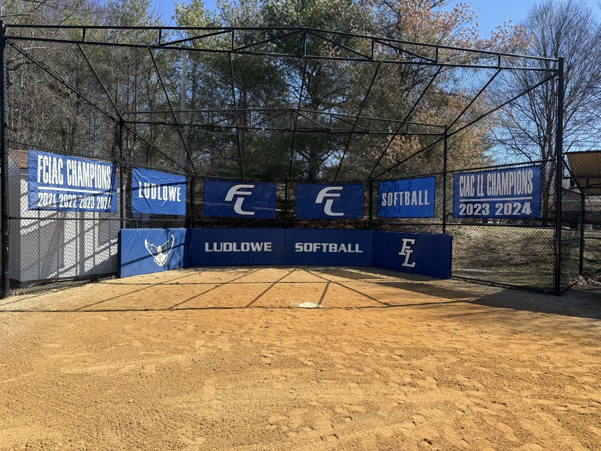 Ludlowe Softball tweet media
