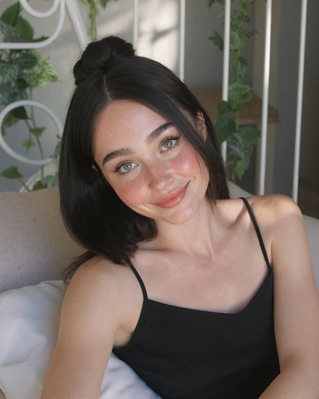 isabela tweet media
