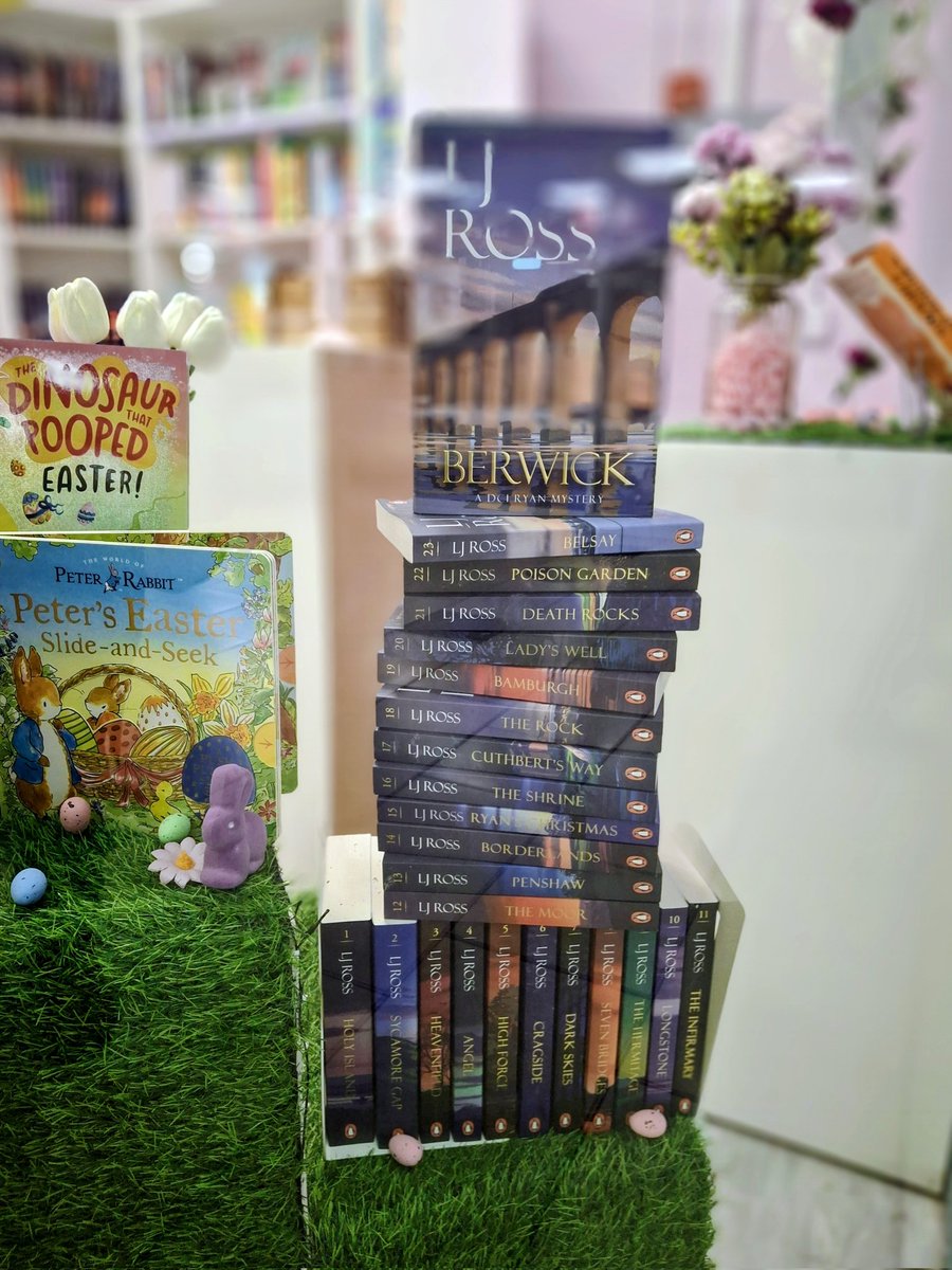CaroEastgate's tweet photo. Lovely display at Bakes and Books Washington @LJRossAuthor https://t.co/WXNTOhVfoa
