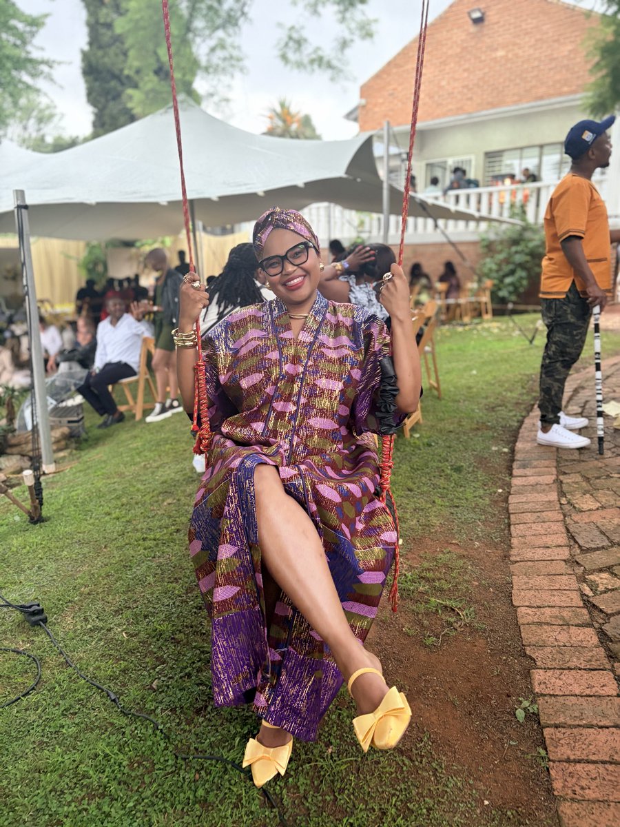 Bongekile Macupe tweet media