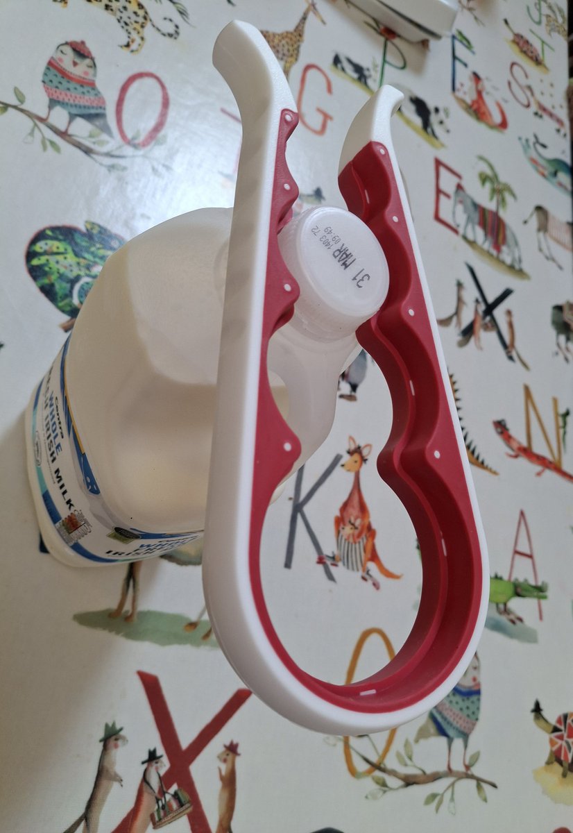 Constance Short tweet media