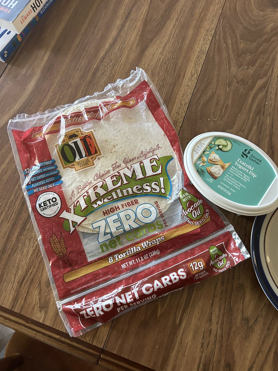 elle - REVIVE+ tweet media