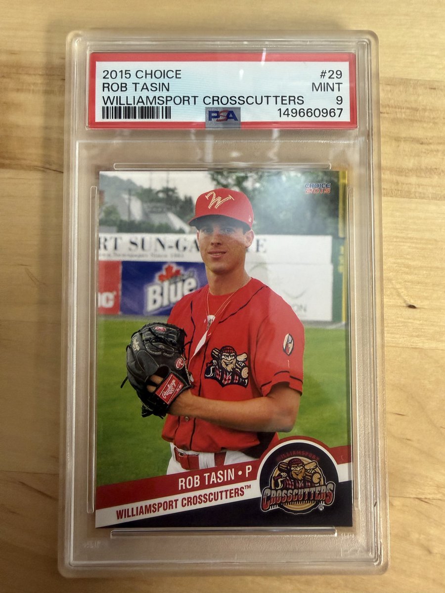 Rob Tasin tweet media