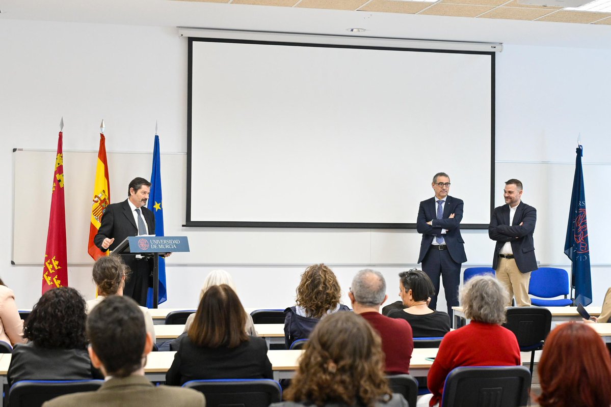 José Luján Alcaraz tweet media