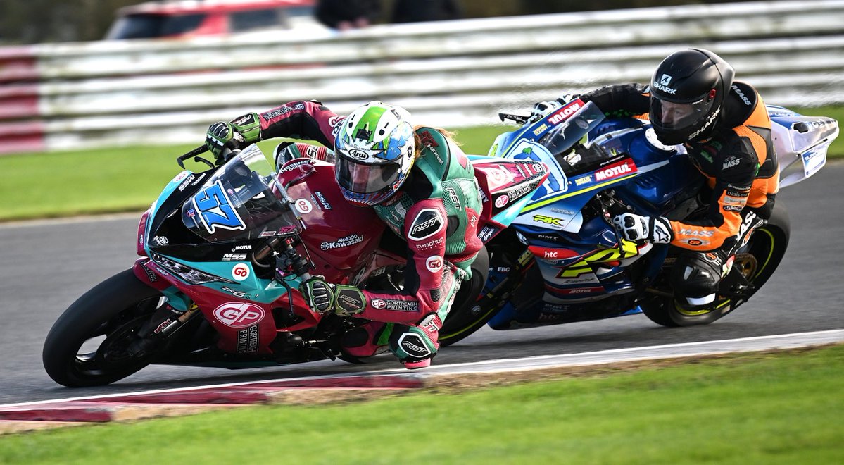 drummerthethird tweet media