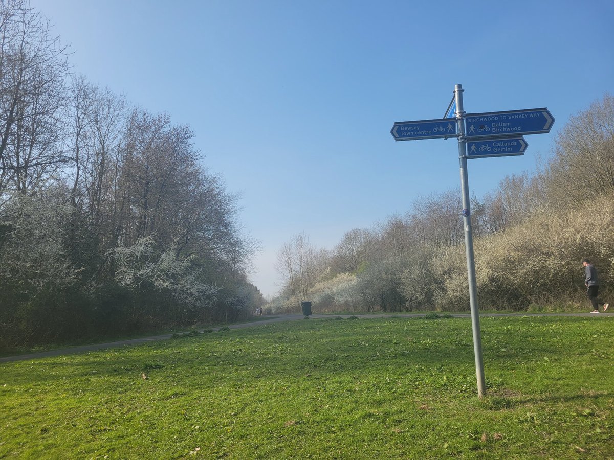 MetChasers🏴 tweet media