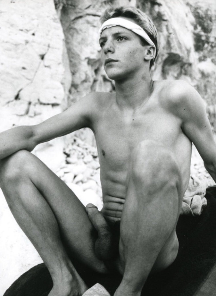 HeyBoyMag tweet media