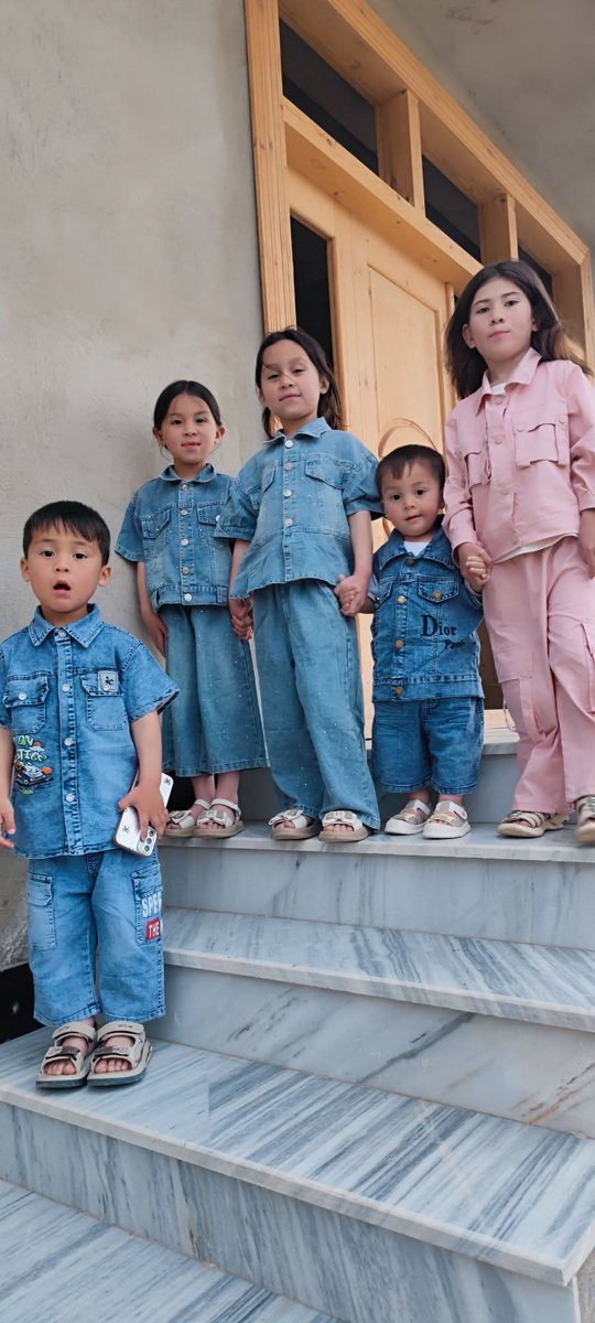 Amin امین tweet media