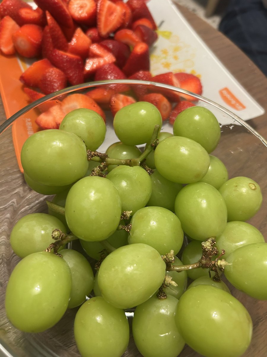 סער חיים tweet media