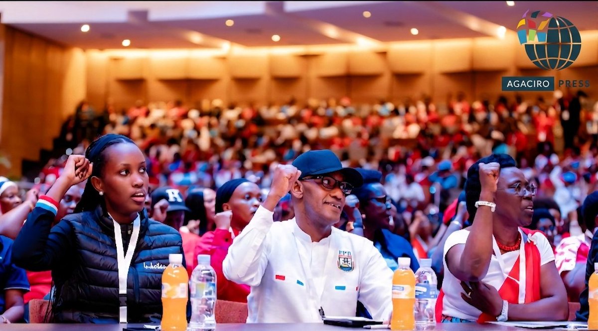 AgaciroPress's tweet photo. In his closing remarks at the 6th General Assembly of the Women’s League, the Secretary General of FPR Inkotanyi, Amb. Bazivamo Christophe, congratulated the elected committee, noting that it is expected to drive sustainable development and assuring them of support in fulfilling the responsibilities they were entrusted with. He also called on everyone to work together in implementing the resolutions adopted during the meeting in order to strengthen the organization. @rpfinkotanyi
@FPRInkotanyiKGL @SGasana2_ @murekajul @FirstLadyRwanda