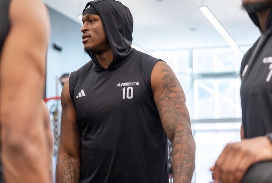 Dmack🌟 tweet media