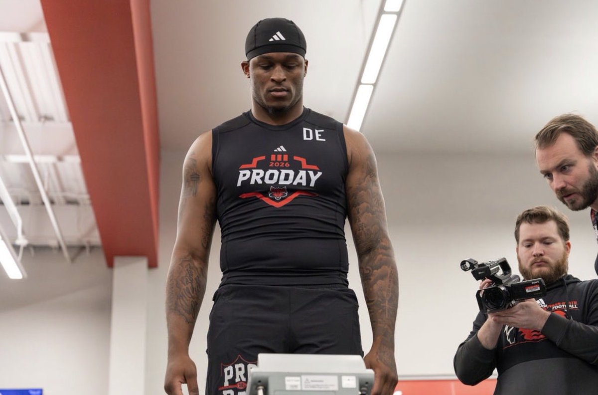 Dmack🌟 tweet media