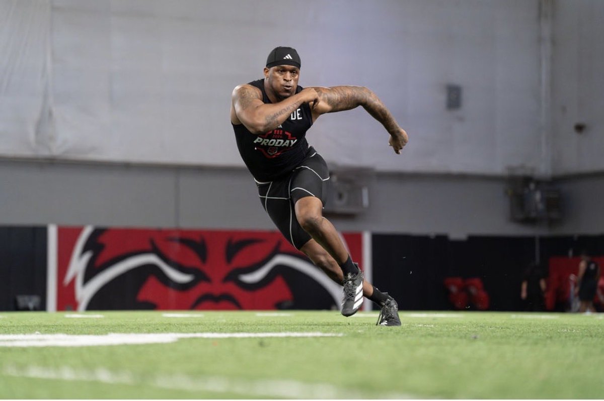 Dmack🌟 tweet media