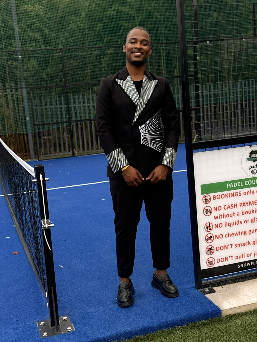 B R O W N 🍁 tweet media