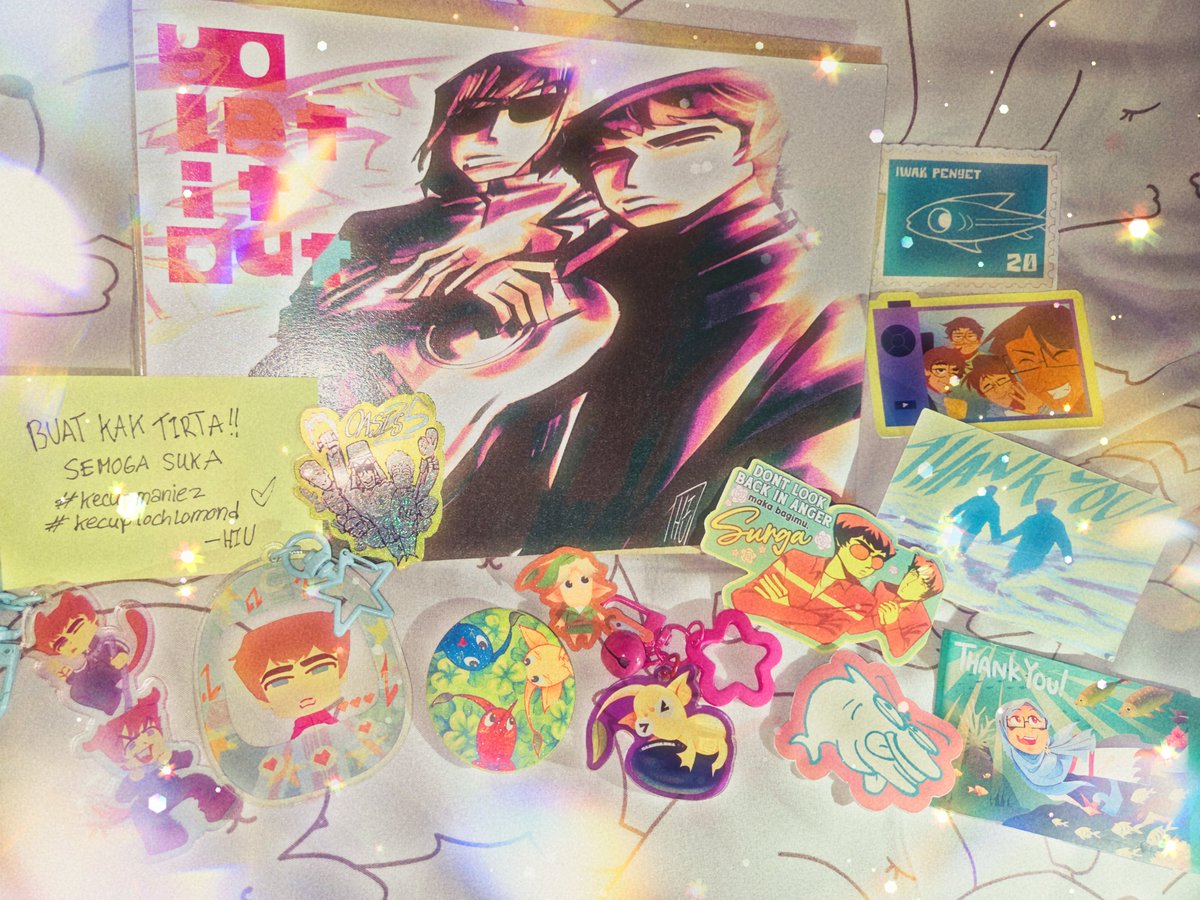 343dry's tweet photo. SELAMAT LEBARAN GAIS ‼️ dan BETEWE JUST RECEIVED THE DUAL JOINT SLAY GIFTS FROM SHARK AND FISH (ikan hiu... 🐟🦈) AAARRRGGGHHHGGHGGGG AARRGGHHJJJ OASIS PIKMIN (dan zelda dan tamagotchi) AARGGGH AARRGGHHHHHHH TERIMAKASI OOMFITAS THE GOATS #KECUPAPA??!!!? 🥹🥹🥹🫶🫶🫶❤️‍🔥❤️‍🔥❤️‍🔥❤️‍🔥❤️‍🔥❤️‍🔥❤️‍🔥 https://t.co/g77N1JBHro