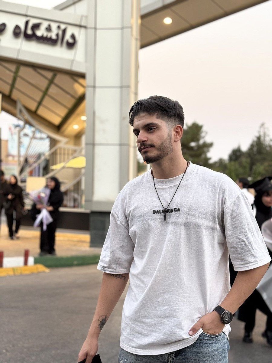 farhad mahmoudi tweet media