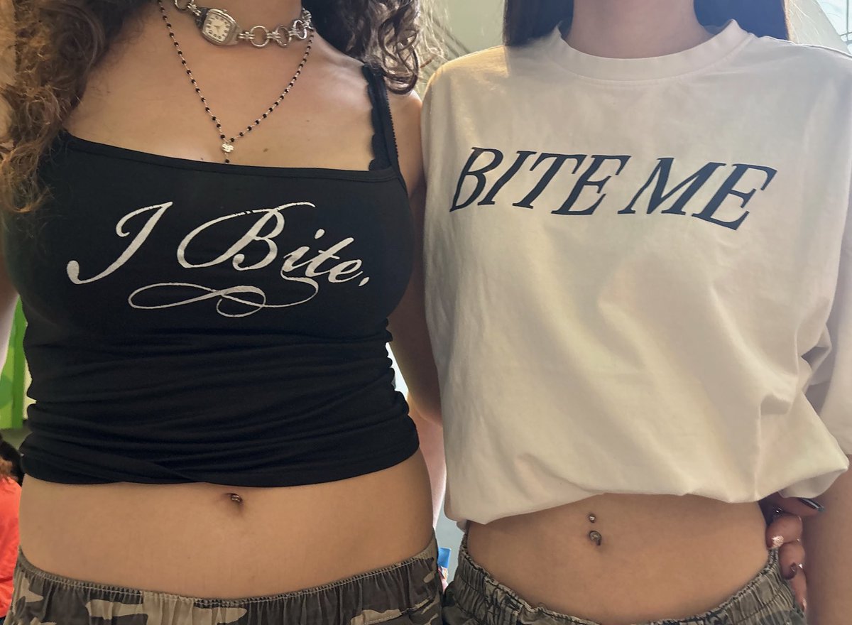 nikki MET ARIANA 。𖦹°‧✮⋆˙ tweet media