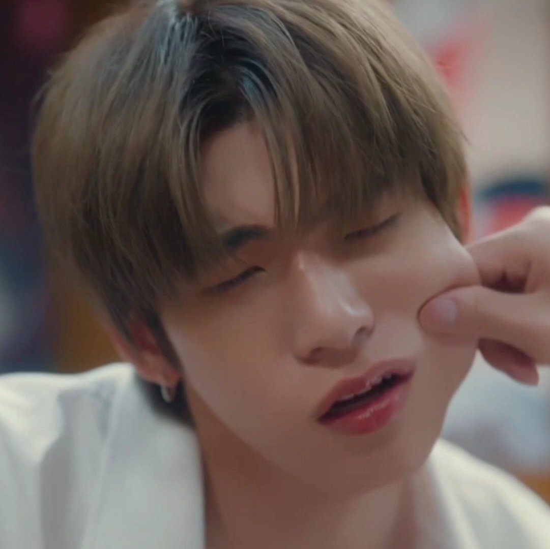 lem 🍓 pooh notice pooh notice omgomgAAAAAAAAAAAAA tweet media