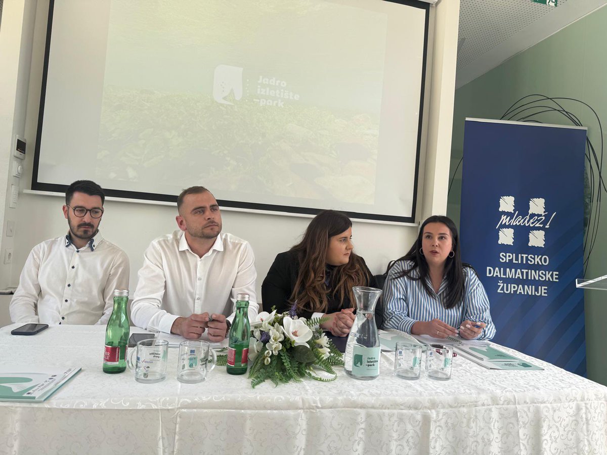Bilo mi je iznimno zadovoljstvo sudjelovati na zajedničkoj sjednici Županijskog odbora Mladeži HDZ-a Splitsko-dalmatinske županije i Županijskog odbora Mladeži HDZ-a BiH Hercegovačko-neretvanske županije.

Neizmjerno mi je zadovoljstvo vidjeti našu mladež angažiranu, odgovornu i