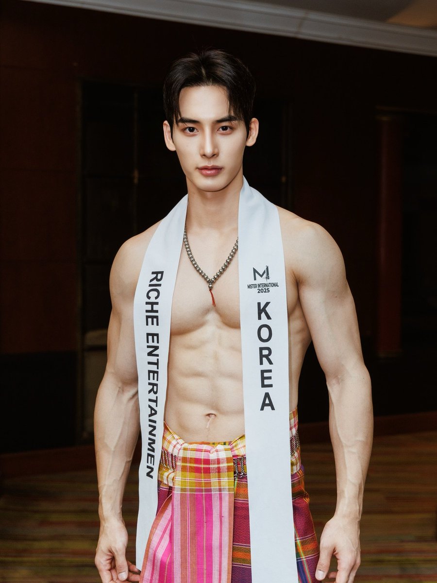 鲜肉工坊 tweet media