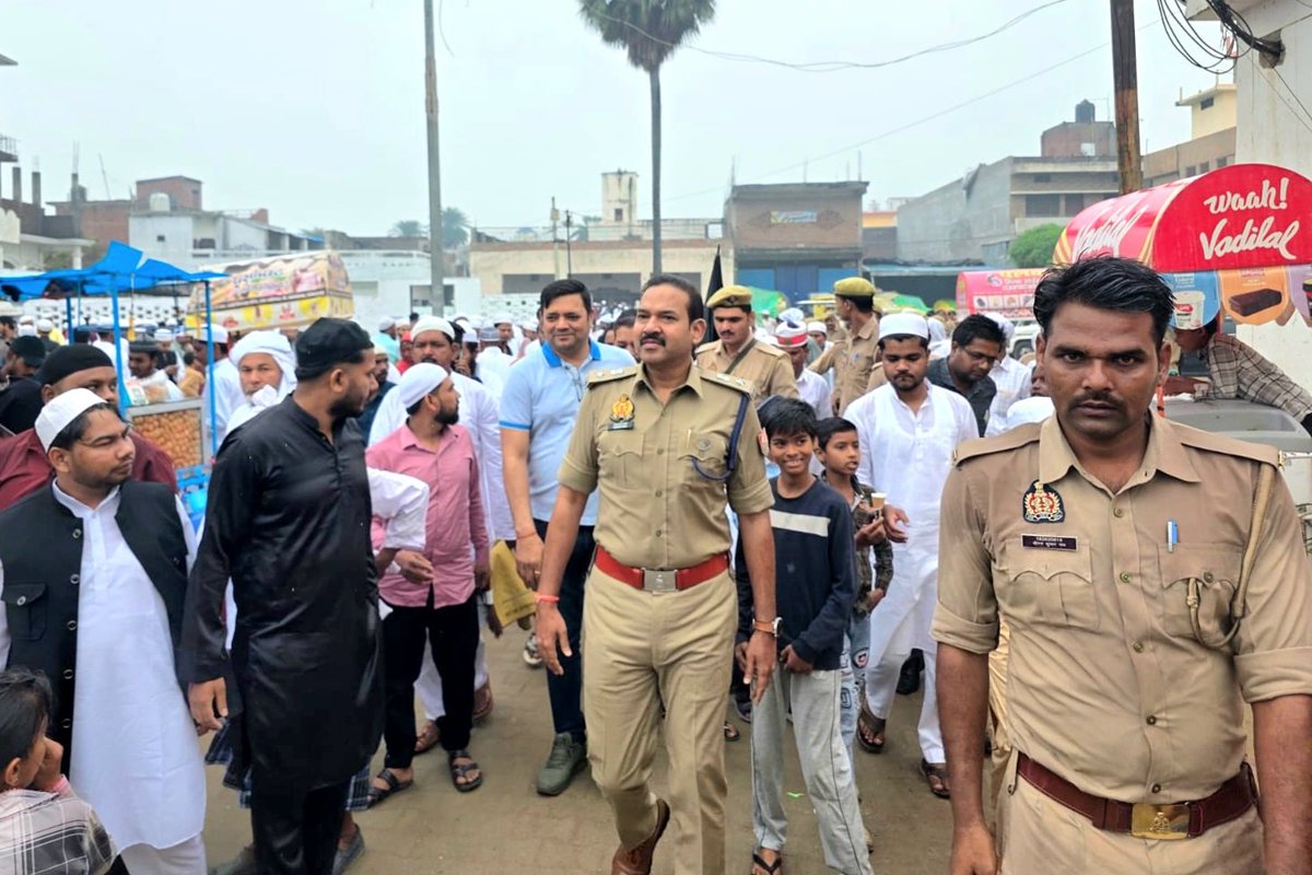 SidVermaASP's tweet photo. Eid duty at Kushinagar. https://t.co/Mrcb6KHYe7
