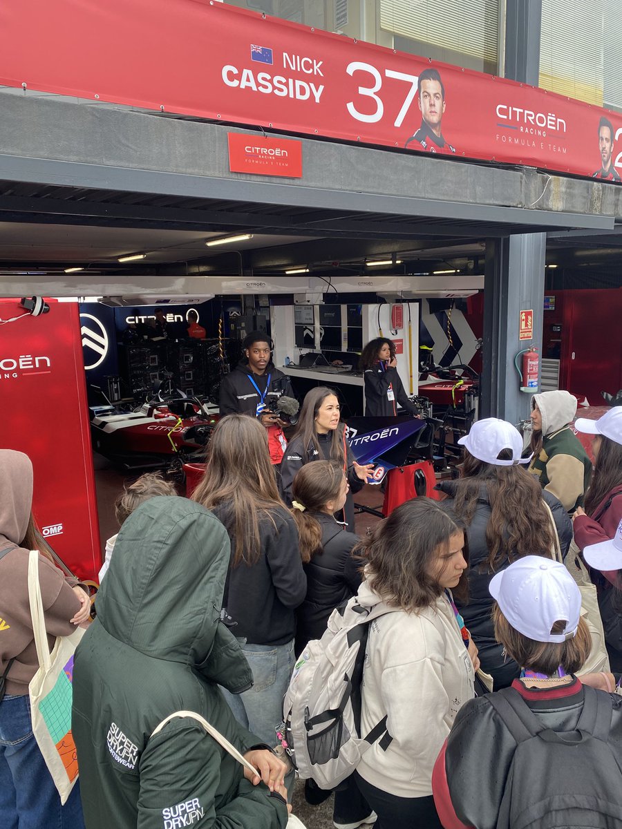 Javier Sobrino tweet media