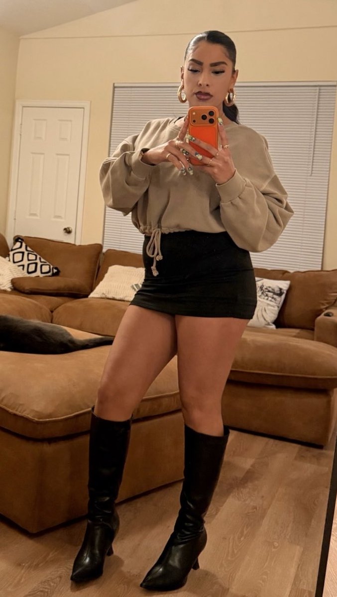 LG💃🏻 tweet media