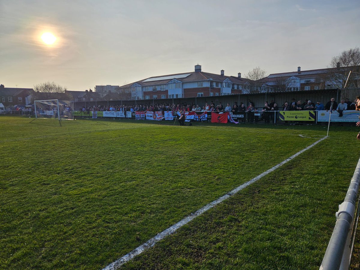 FCRumRats's tweet photo. Oh what a night!  Mark Beesley’s got us feeling alright! #fcum https://t.co/81yGNEpzQh