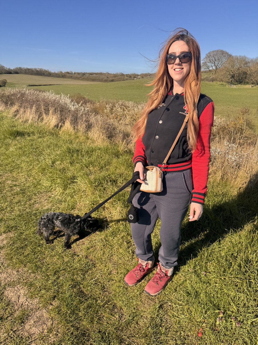 Amorina Wilde tweet media