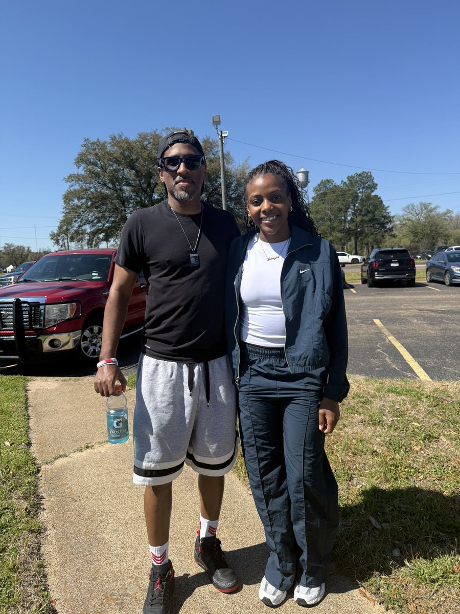 Jakayla Glover tweet media