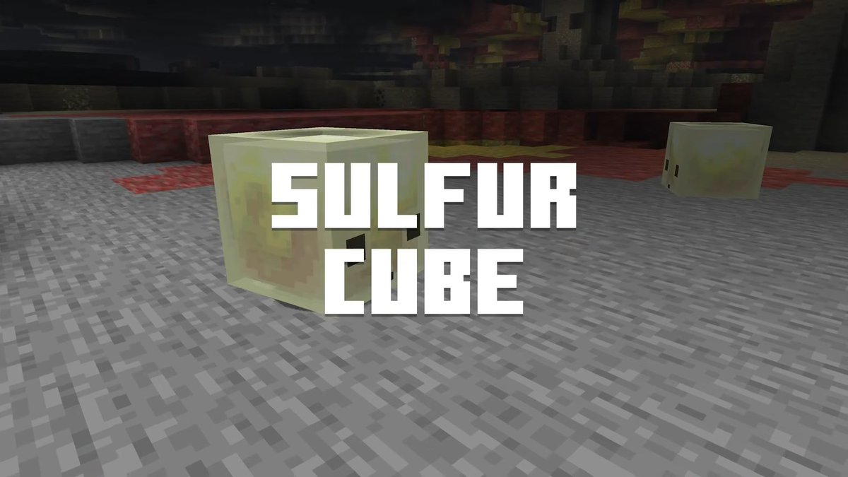 abc_kuma1025's tweet image. 新バイオームの"Sulfur Caves"には、"Sulfur Cube"という、友好的Mobがスポーンするらしい！
ブロックを吸収することができて、吸収すると動かなくなり、ボールのように飛ばすことができるみたい！
氷：滑る/羊毛：浮く/金属：重くなるなど、ブロックによって挙動も変わる！
#Minecraft
#MinecraftLIVE