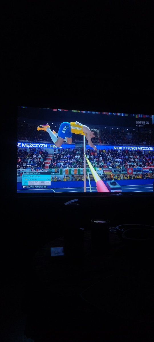 julia🐋 tweet media