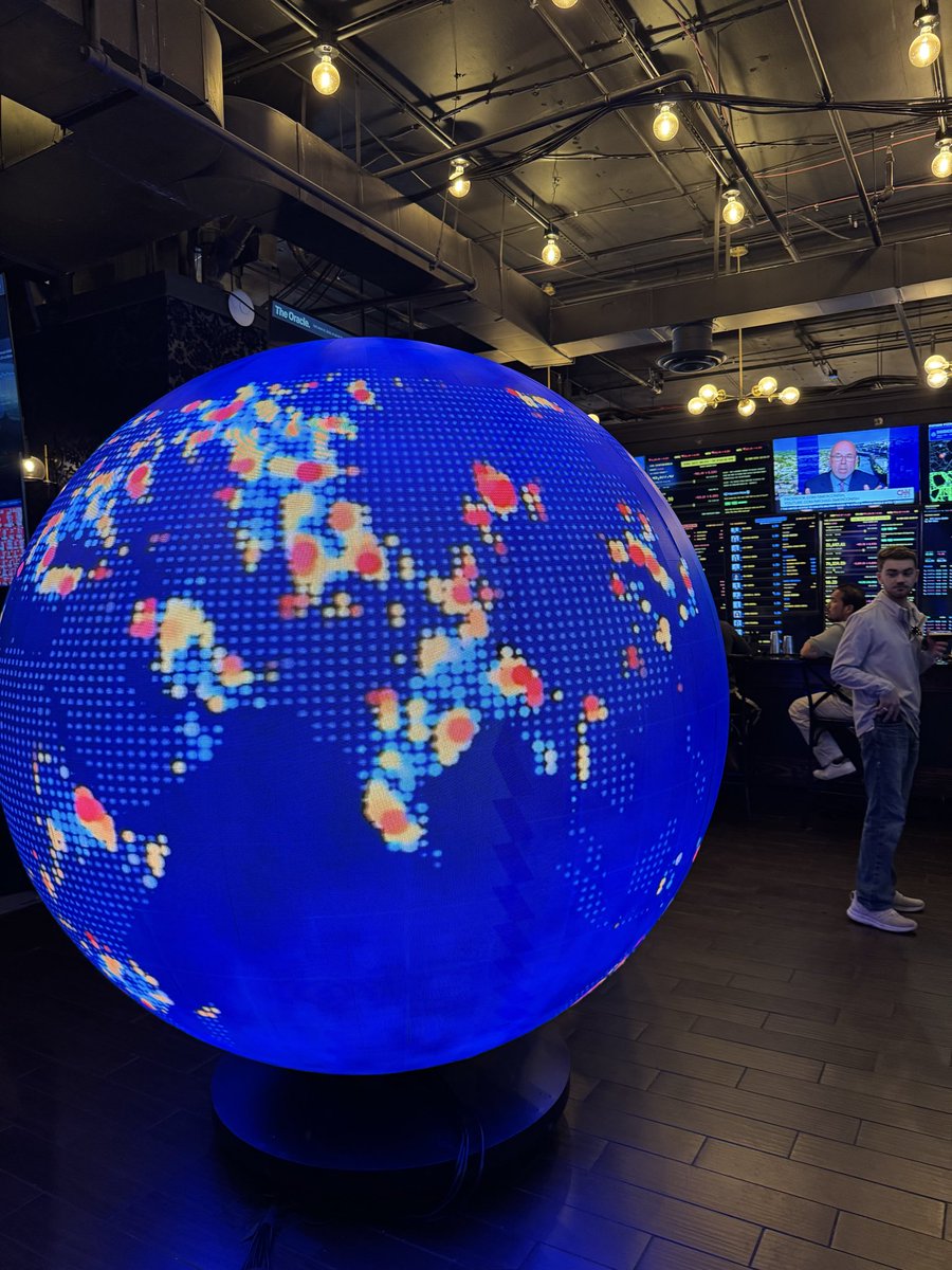 Brandon Arvanaghi tweet media