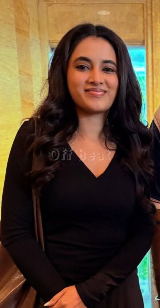 . . . . . . tweet media