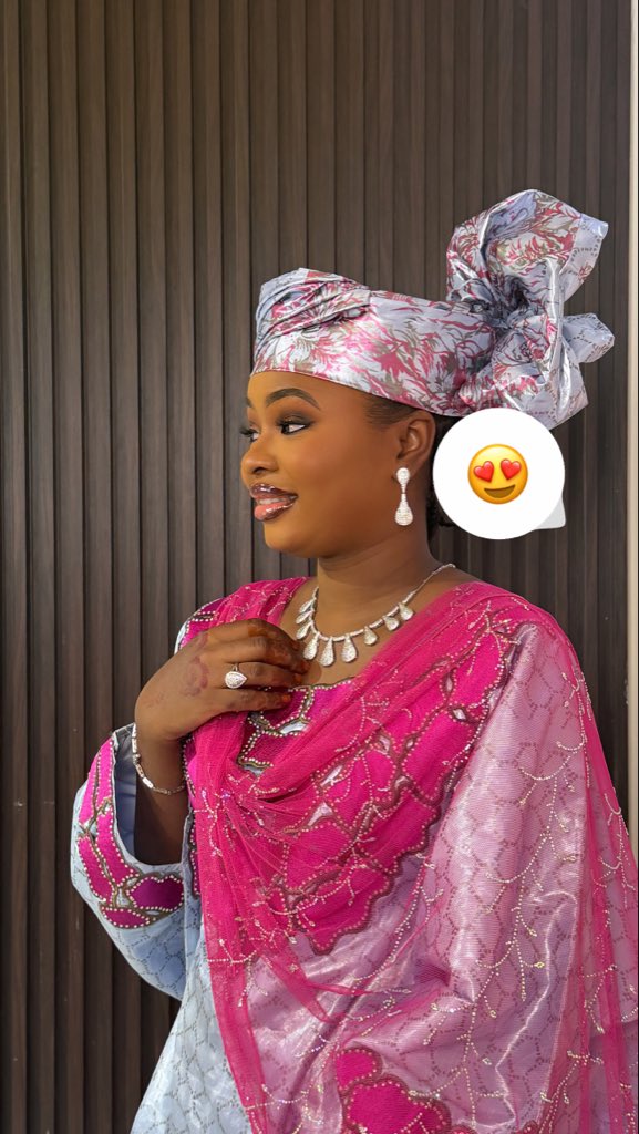 LM10🤍 tweet media